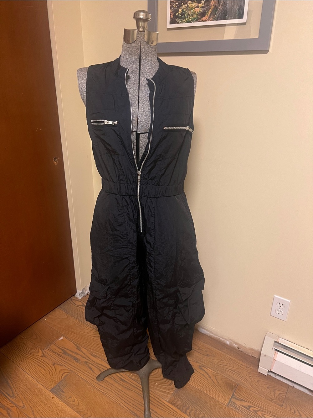 Black Sleeveless retro Parachute Suit Romper small